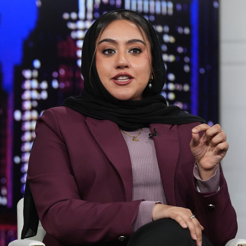 15pol-democrats-illinois1-hgvf-mediumSquareAt3X-v2-1