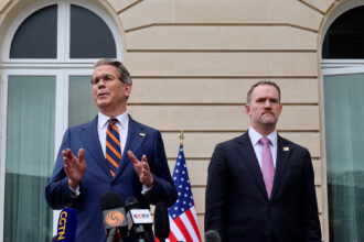 16dc-trade-hcvj-mediumSquareAt3X