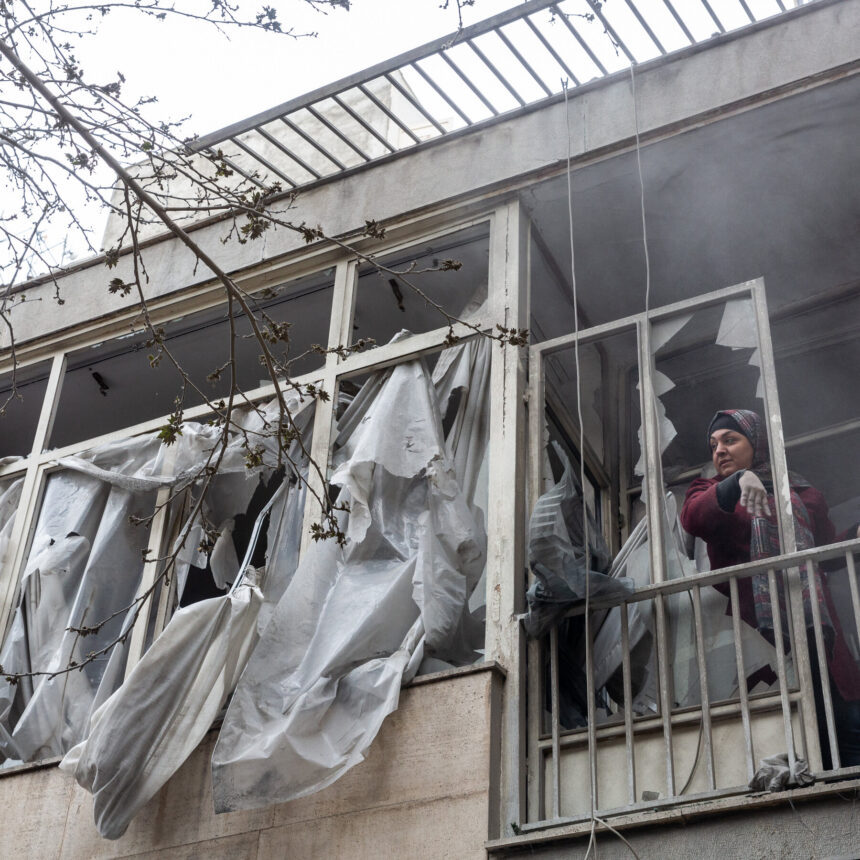 16mideast-live-promo-lfwc-mediumSquareAt3X