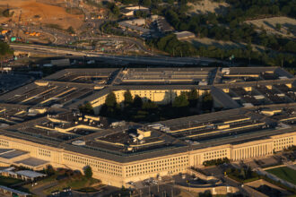 17biz-anthropic-sub-gvpj-mediumSquareAt3X-1