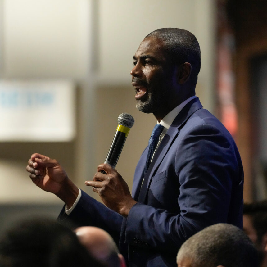 17pol-illinois7-hfo-ford-zvbp-mediumSquareAt3X