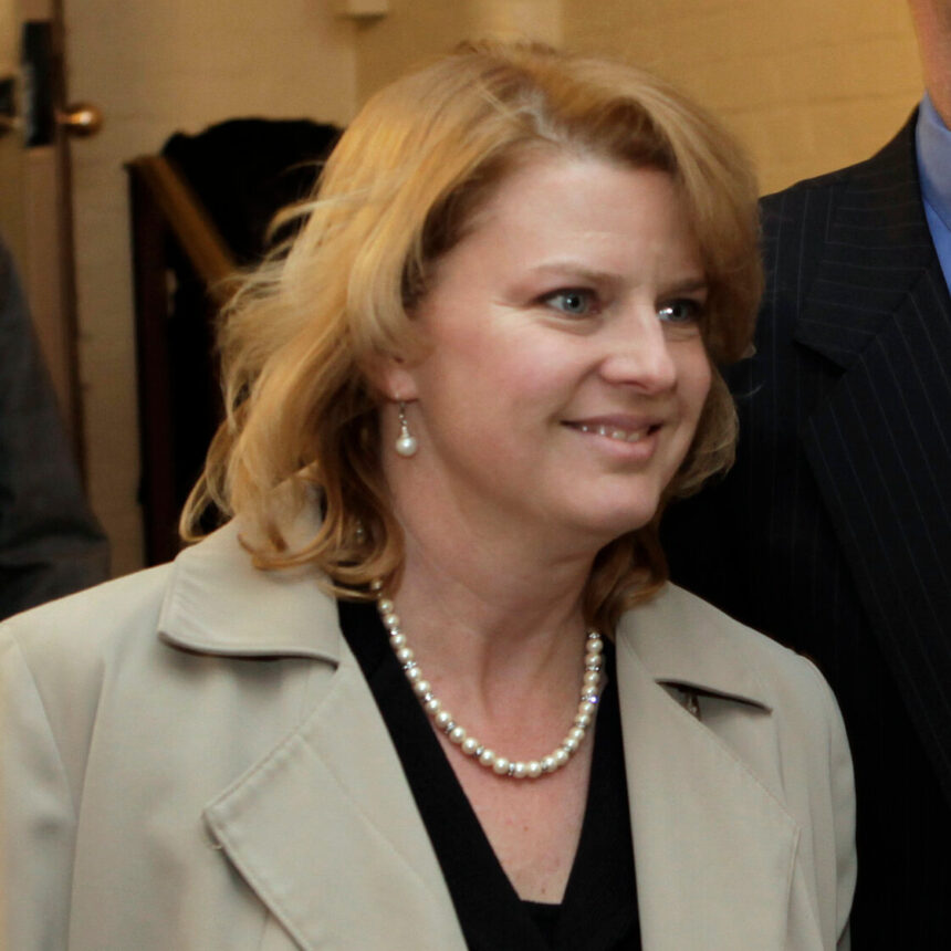 17pol-illinois8-bean-mediumSquareAt3X