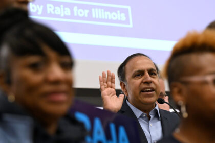 17pol-who-is-krishnamoorthi-qmct-mediumSquareAt3X