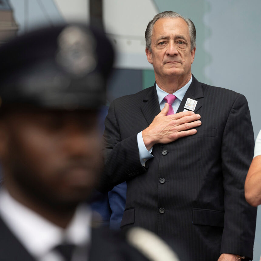 17trump-news-usps-mbfq-mediumSquareAt3X