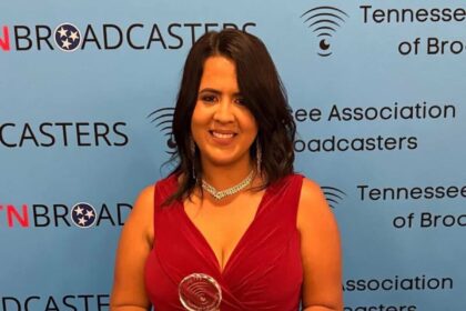 18nat-nashville-reporter-mediumSquareAt3X