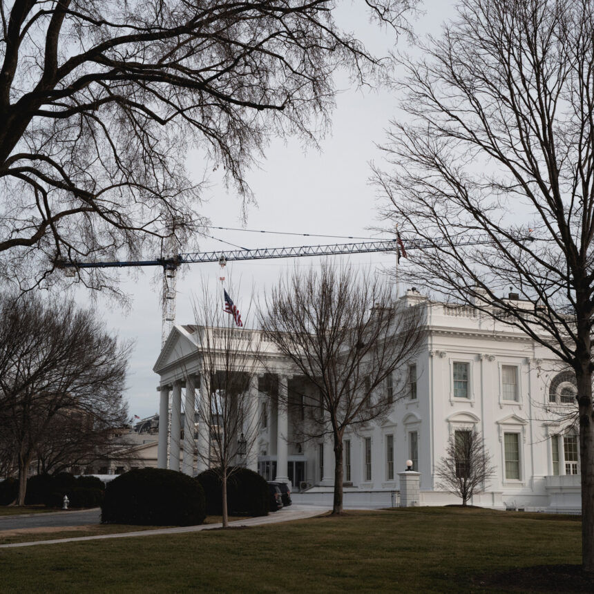 19DC-VISITORS-CENTER-bzjf-mediumSquareAt3X