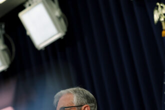 19biz-fed-bankrules-cmwj-mediumSquareAt3X