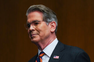 20israel-iran-oil-sanctions-vqhf-mediumSquareAt3X-12