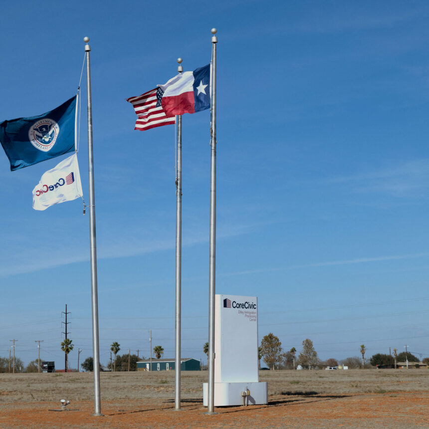 20nat-dilley-bfzj-mediumSquareAt3X-2