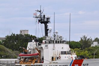 20trump-news-boat-strike-topart-bpkg-mediumSquareAt3X