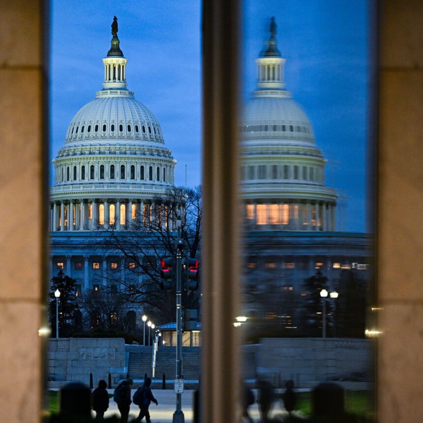 21DC-CONG-TRANS-01-lvmf-mediumSquareAt3X