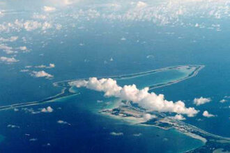 21dc-iran-missiles-bjht-mediumSquareAt3X