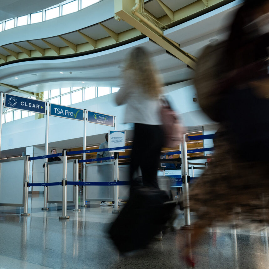 21dc-trump-airports-klqc-mediumSquareAt3X-1