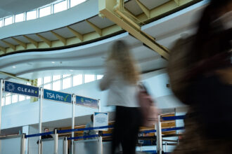 21dc-trump-airports-klqc-mediumSquareAt3X