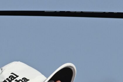 72IWA2HEEBARZOHX4KVRGZS3HU