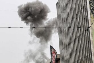 BVEZ4UGOBVFZDPHKCGIMDEBAXM-2