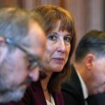 Britain-Economy-oq1mipao-1