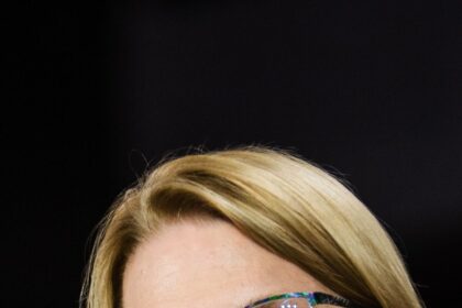 K65G3WG7UZEXFEMPLRCZFOTOSE