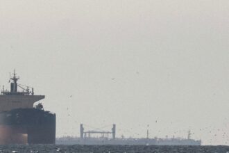 LE74XAKLMJB3HOYUNEQFBKWUX4