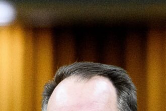 SFLSJQNBXZER7GCQKVV2XHMMD4-5