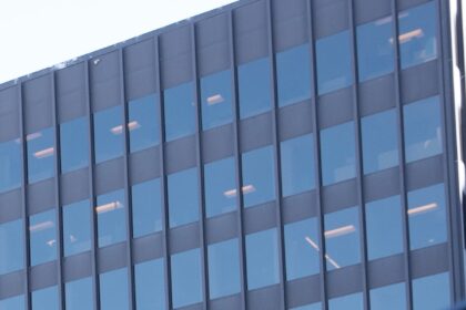 VZDDWYXRMJASFJI5TEQIB4OJM4-1