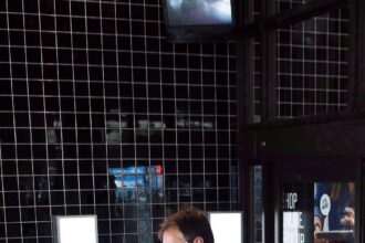 YCW7ODCR3BFFJMDSYXUAE22OFY-2