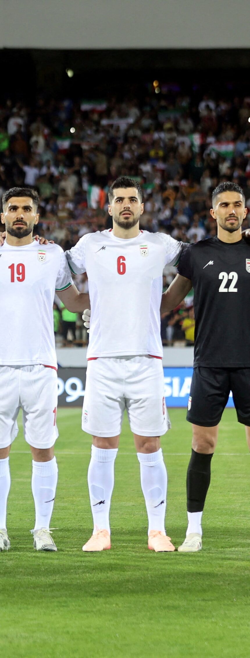 YSL7DI4DC5HNJETQTUJ2VUR2KA-2