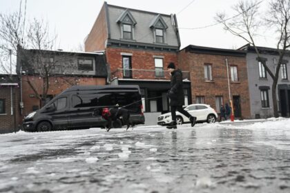 b467fbb8d709884580e21611f0f19ed7ffebc7b63fd86348a8b50b484154be78-1