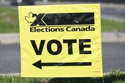 c0a1b3f1511b6e34e2e5909f5c77eac3c5033d9a00b3411e34deac052149d143_305d01-1