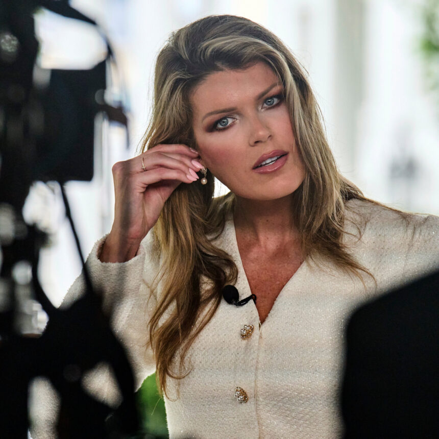 dc-halligan-zphg-mediumSquareAt3X