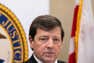 dc-martin-mediumSquareAt3X-1