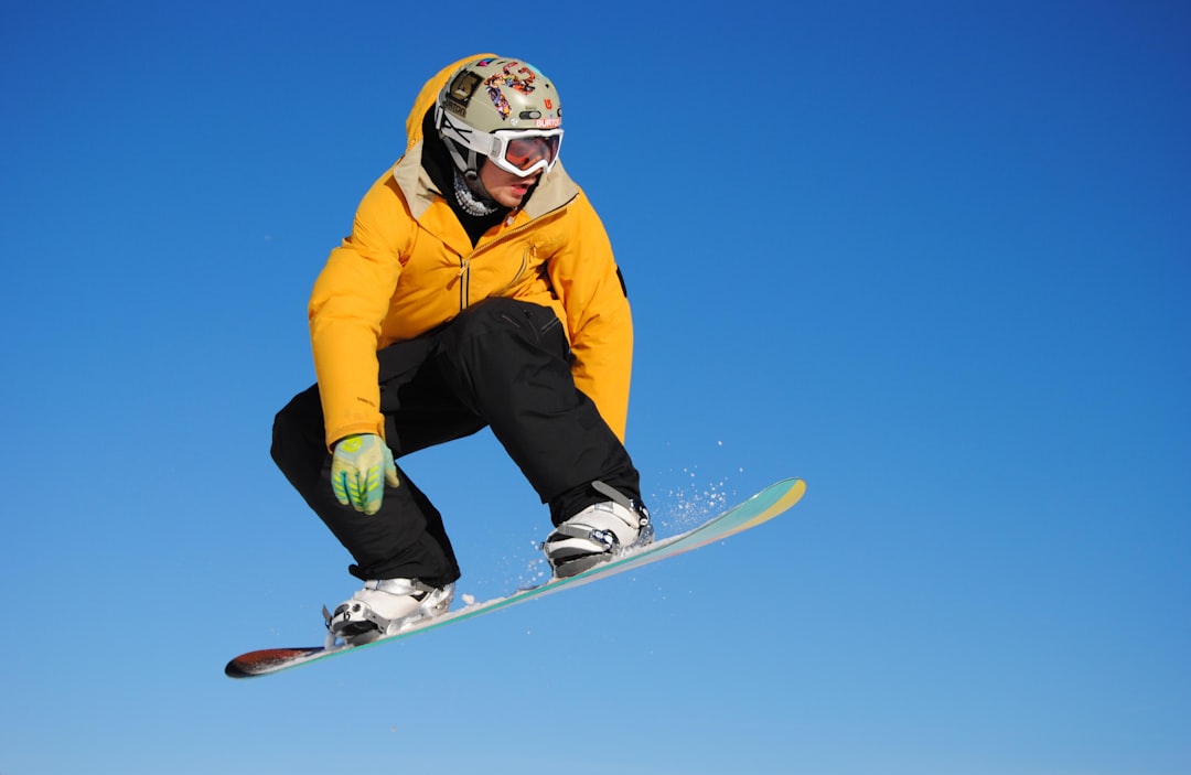 Snowboarding Thrills