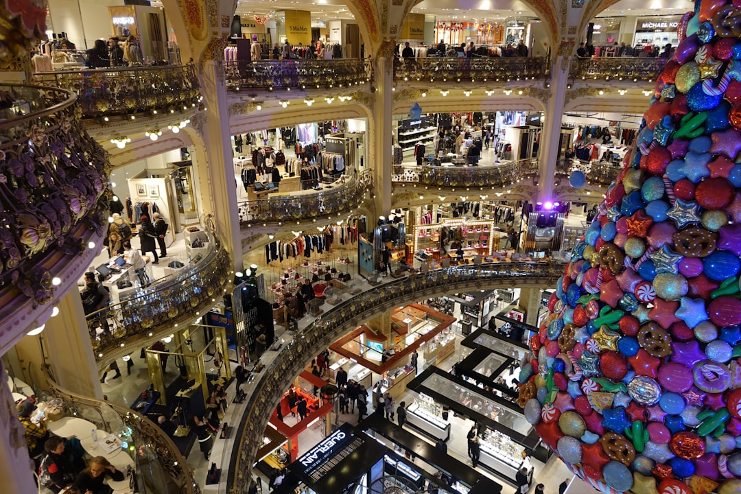 Retailers Respond to Changing Consumer Behaviour
