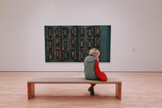 photo-1536574753884-8c45a0431ecf-1