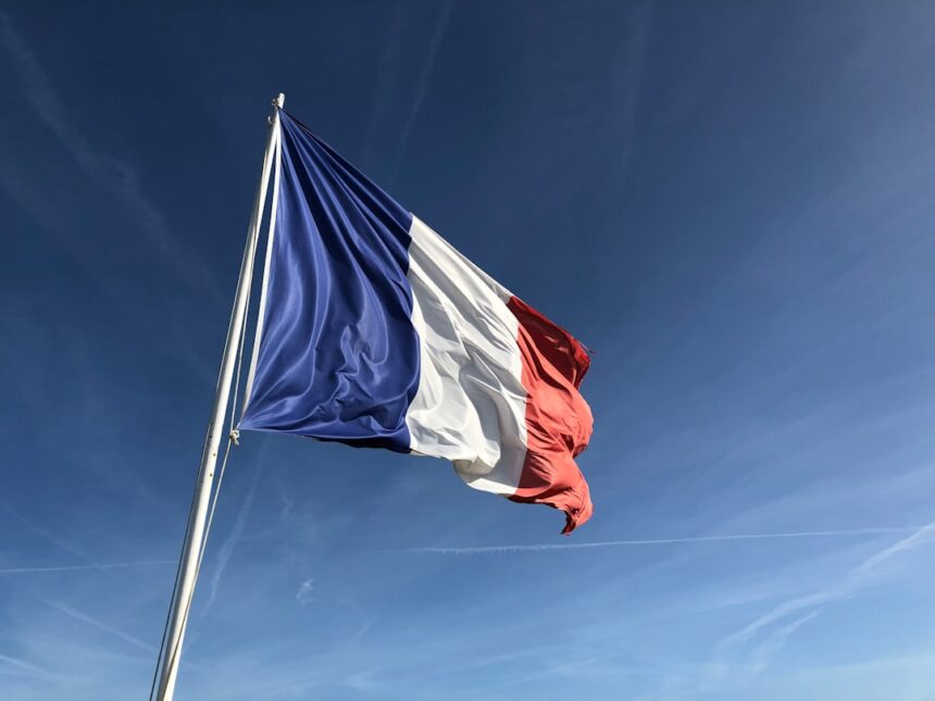 photo-1551866442-64e75e911c23-3