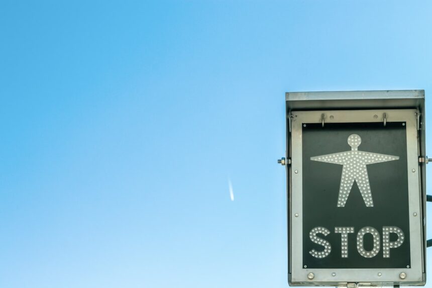 photo-1553183714-2455ace81d1f