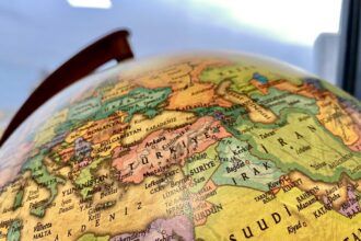 photo-1575879189746-b8adb8259620