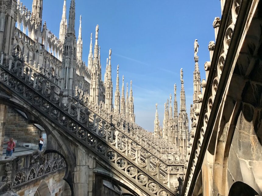 photo-1590654702960-29b618aabda6-2