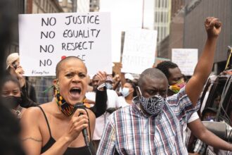 photo-1591713531605-8fdcef8c21e7