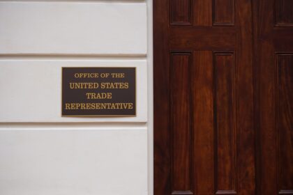 photo-1602522440987-ff016a5c11ae