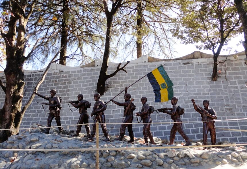 photo-1606202263112-9e25e1c5eb9d