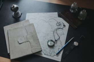 photo-1618393678132-180ea320c9c4