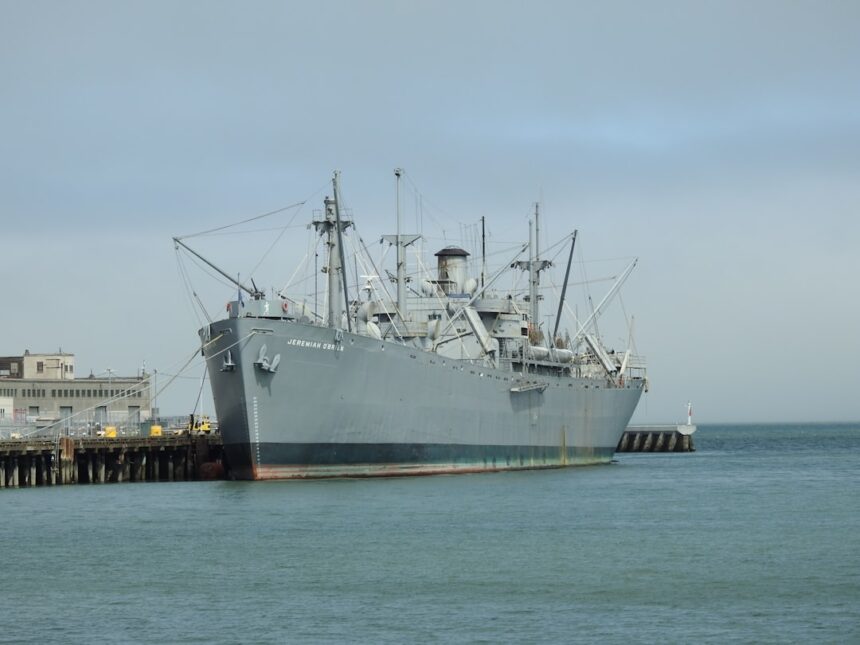 photo-1634709664831-46153b317bdd