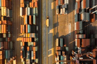 photo-1640529494825-4add7eed660e