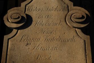 photo-1641928680266-3e54324b9ec5