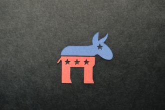 photo-1641945512494-8448f1c2f30d-8