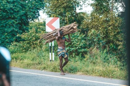 photo-1643793418807-2bf42284d1fd