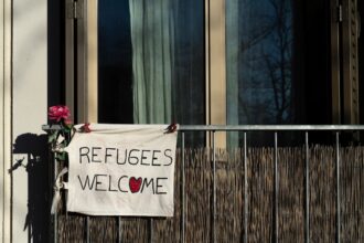 photo-1646048340484-6c1a68c8e1e5