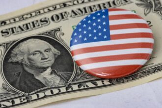 photo-1647527936167-a8459a49435d