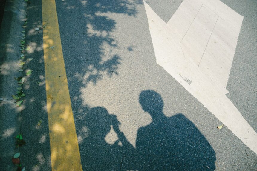 photo-1648345011153-b42e41938763